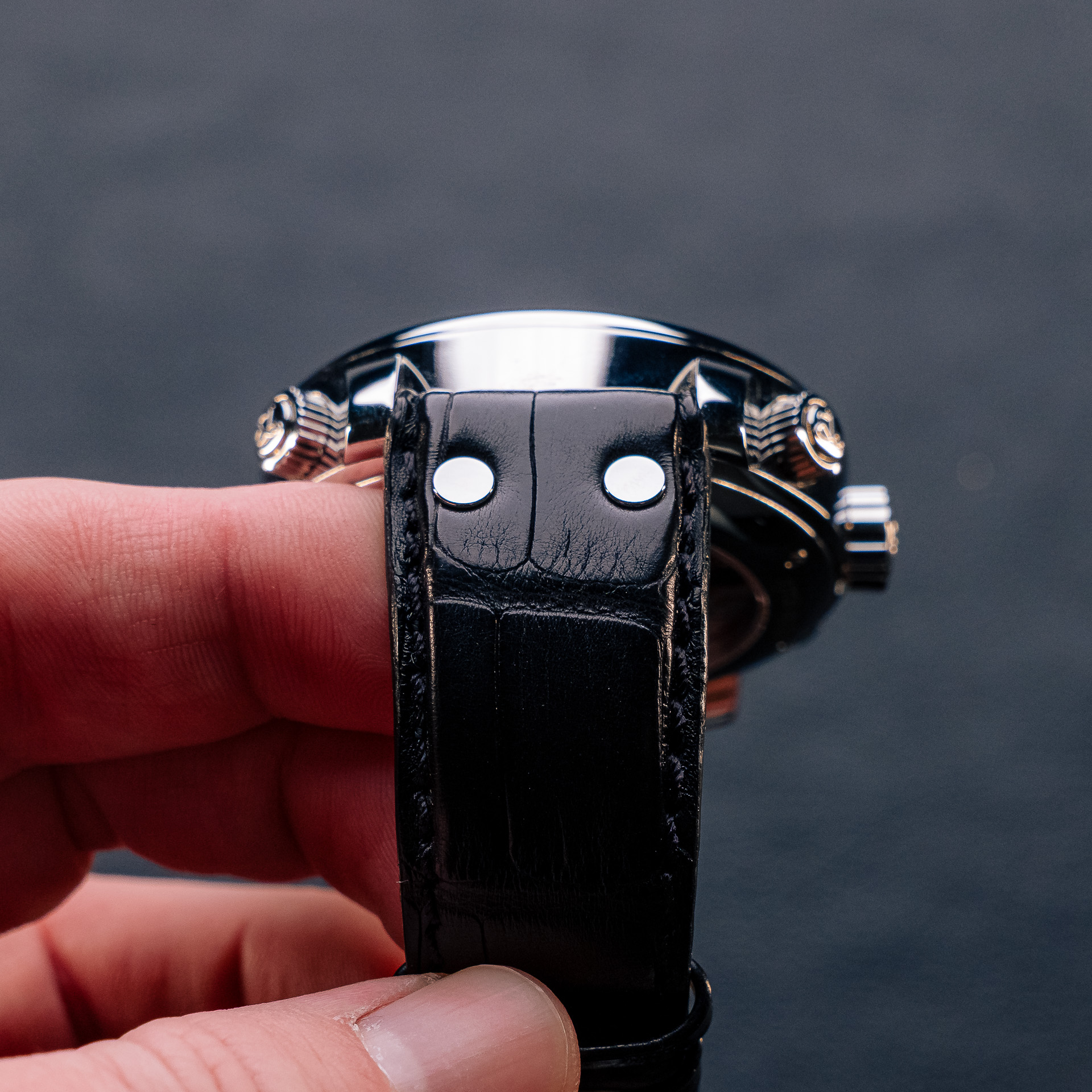 bracelet aligator Metz